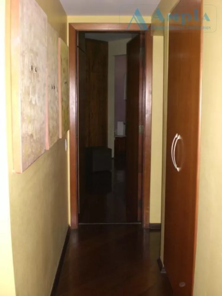 Apartamento à venda com 3 quartos, 130m² - Foto 4