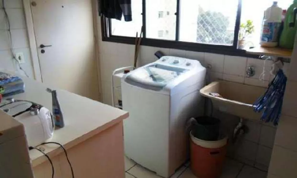 Apartamento à venda com 3 quartos, 130m² - Foto 17