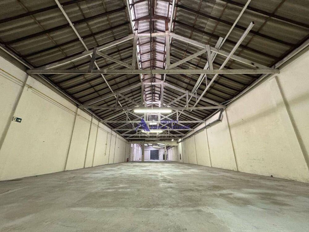 Depósito-Galpão, 545 m² - Foto 1