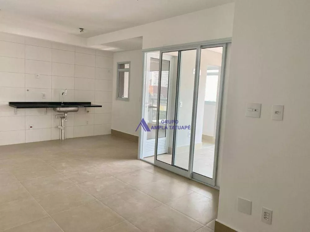 Apartamento à venda com 2 quartos, 66m² - Foto 3