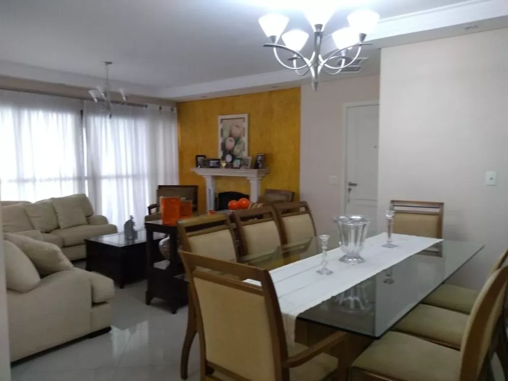 Apartamento à venda com 3 quartos, 151m² - Foto 1