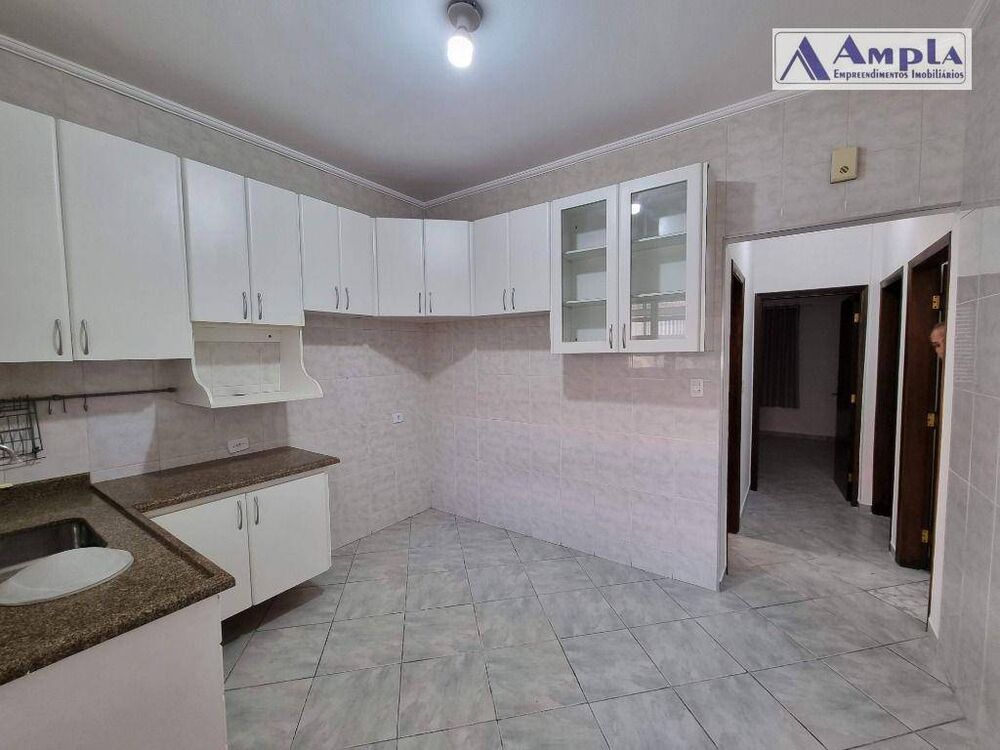 Apartamento para alugar com 2 quartos, 110m² - Foto 10