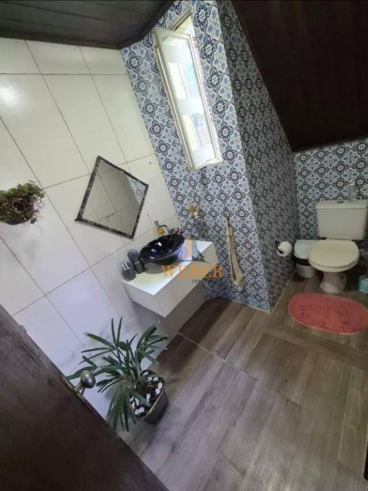 Sobrado à venda com 6 quartos, 160m² - Foto 3