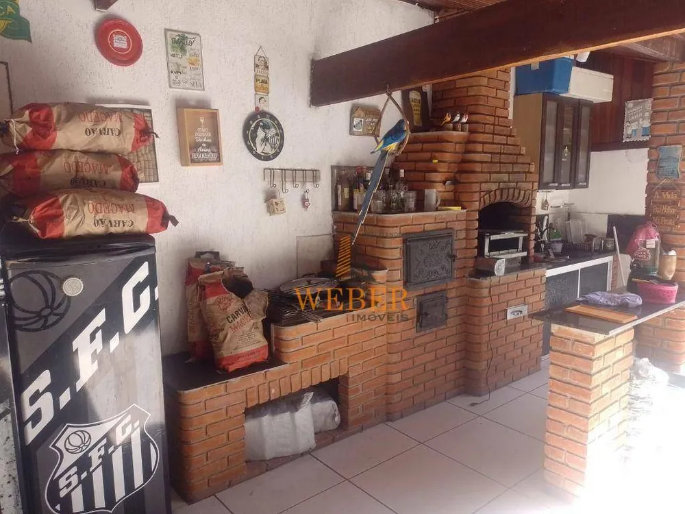 Casa, 3 quartos, 217 m² - Foto 6