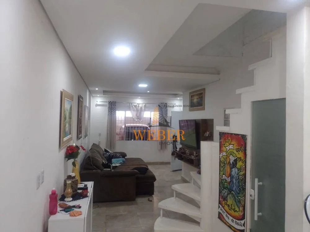 Casa, 3 quartos, 217 m² - Foto 4