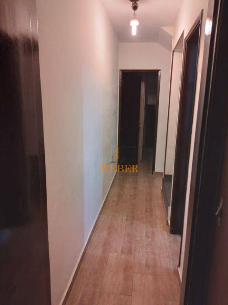 Sobrado à venda com 3 quartos, 120m² - Foto 1