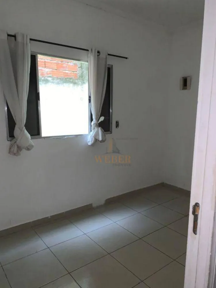 Casa, 2 quartos, 245 m² - Foto 13