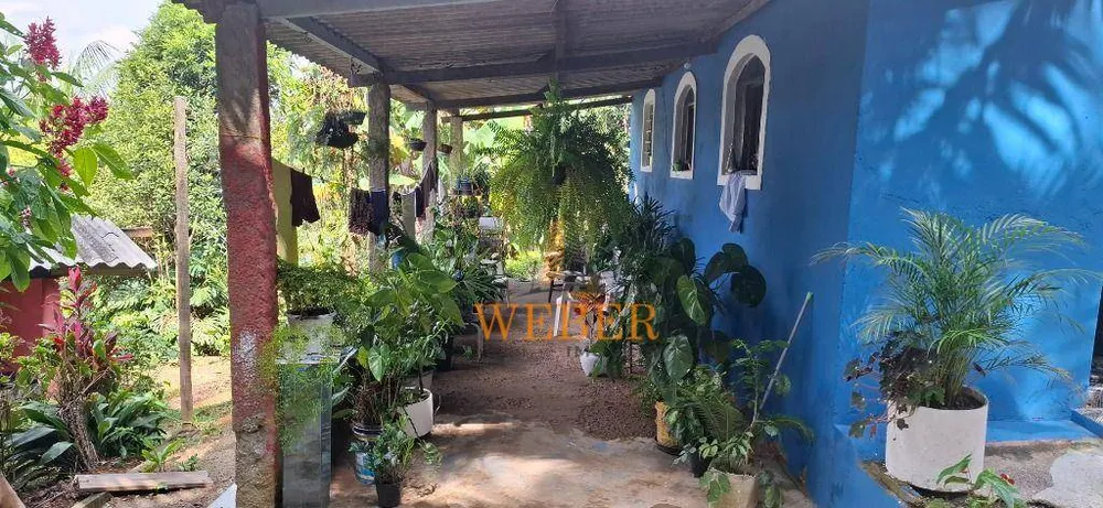 Chácara, 4 quartos, 1600 m² - Foto 1