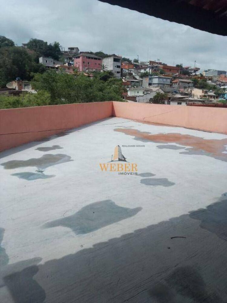 Casa à venda com 3 quartos, 270m² - Foto 1