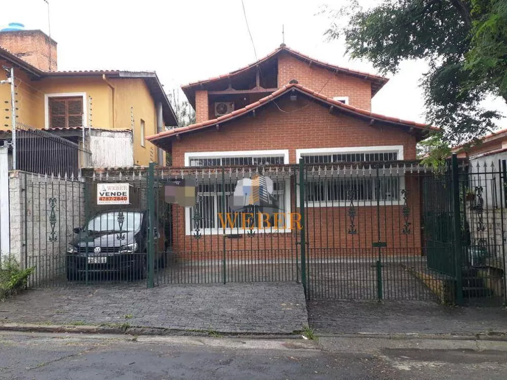 Casa à venda com 4 quartos, 250m² - Foto 1