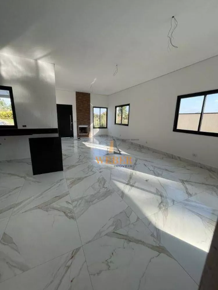 Casa de Condomínio à venda com 2 quartos, 200m² - Foto 4