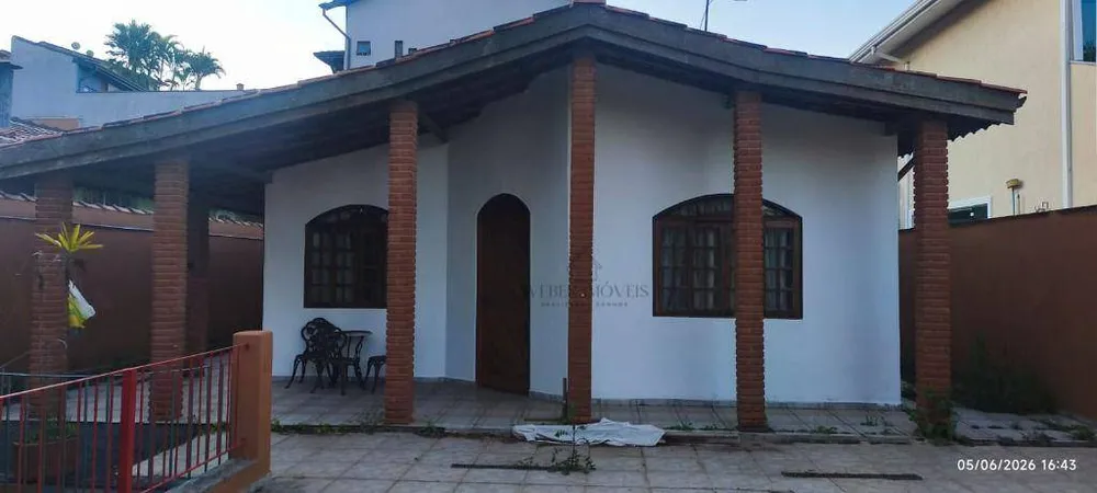 Sobrado, 3 quartos, 350 m² - Foto 1