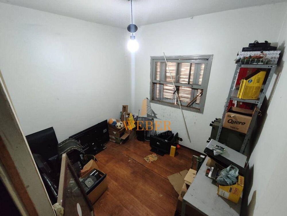 Casa à venda com 2 quartos, 272m² - Foto 3