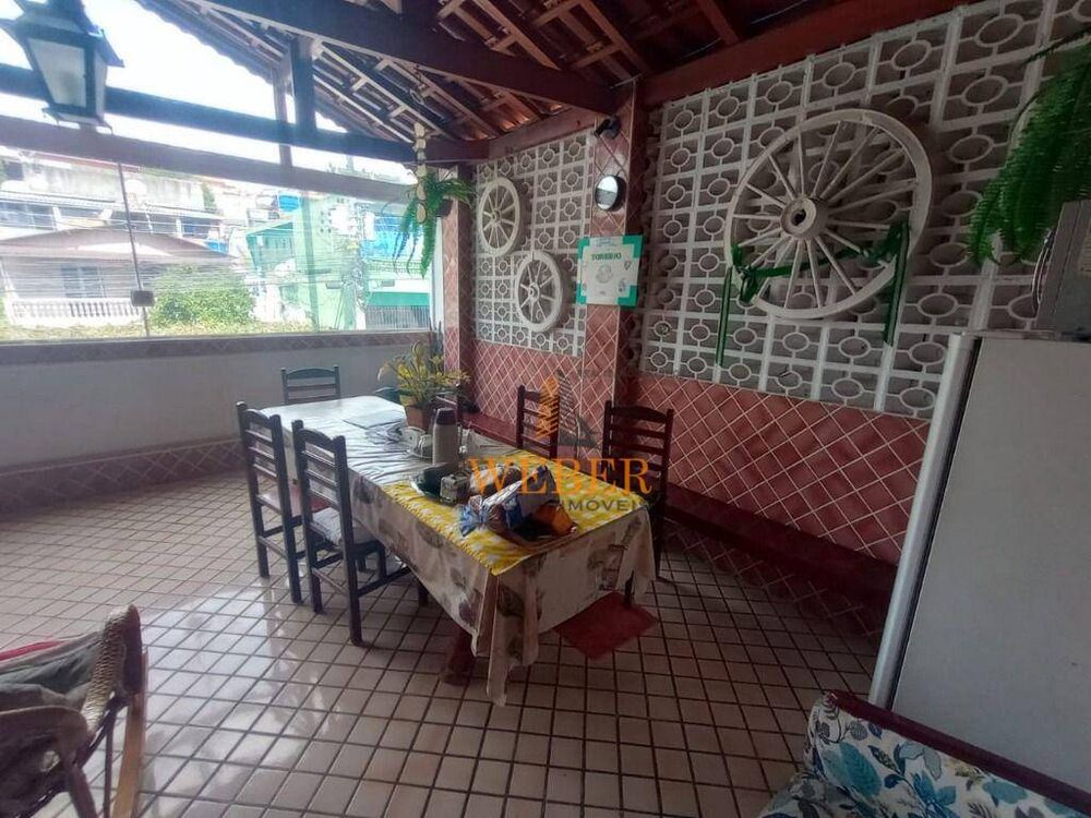 Sobrado, 4 quartos, 200 m² - Foto 12