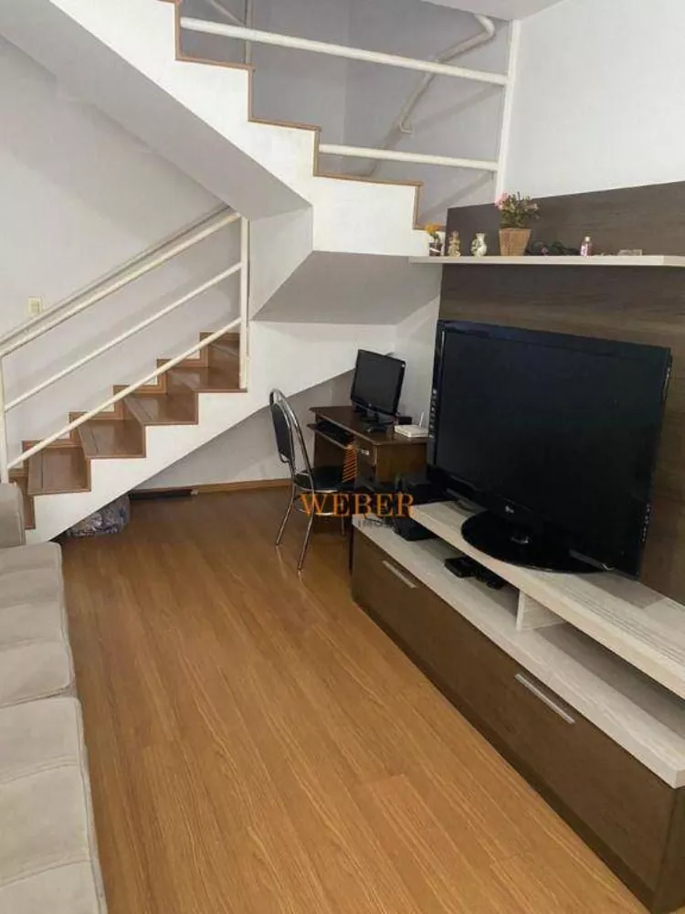 Sobrado à venda com 2 quartos, 65m² - Foto 4