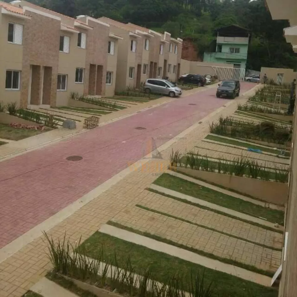 Sobrado à venda com 2 quartos, 65m² - Foto 3