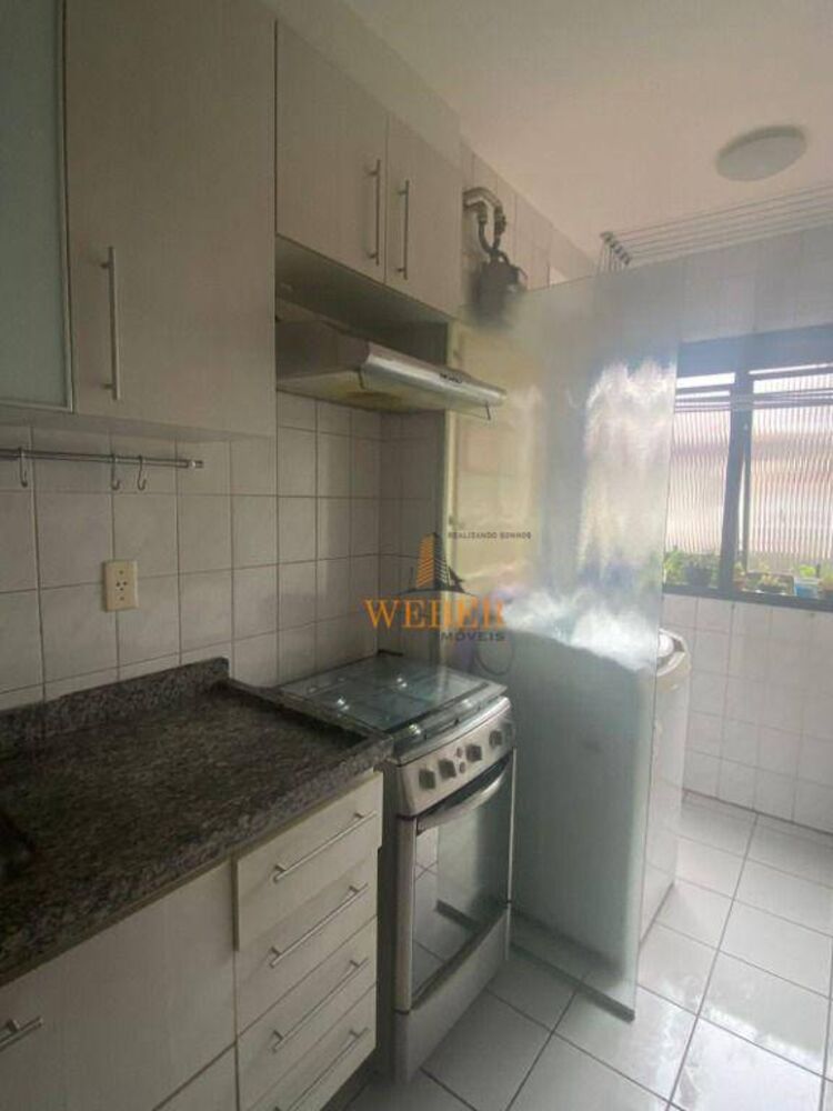 Apartamento à venda com 2 quartos, 57m² - Foto 2