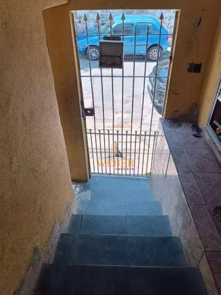 Sobrado à venda com 2 quartos, 150m² - Foto 4