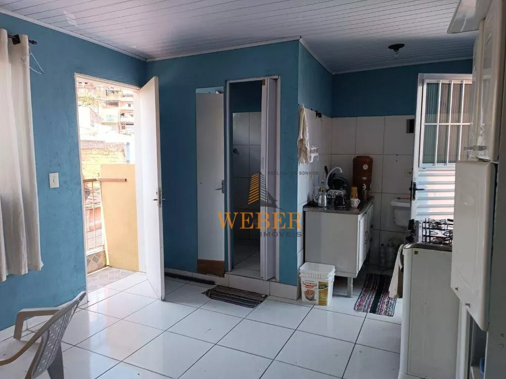 Sobrado à venda com 2 quartos, 150m² - Foto 2