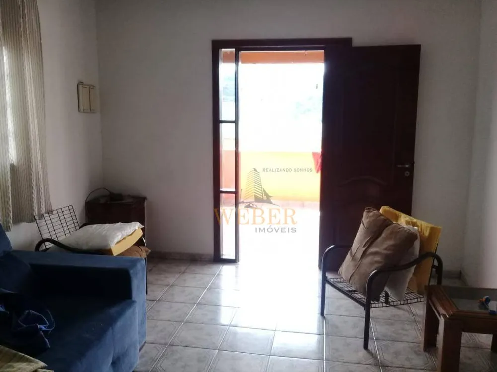 Casa, 4 quartos, 204 m² - Foto 3