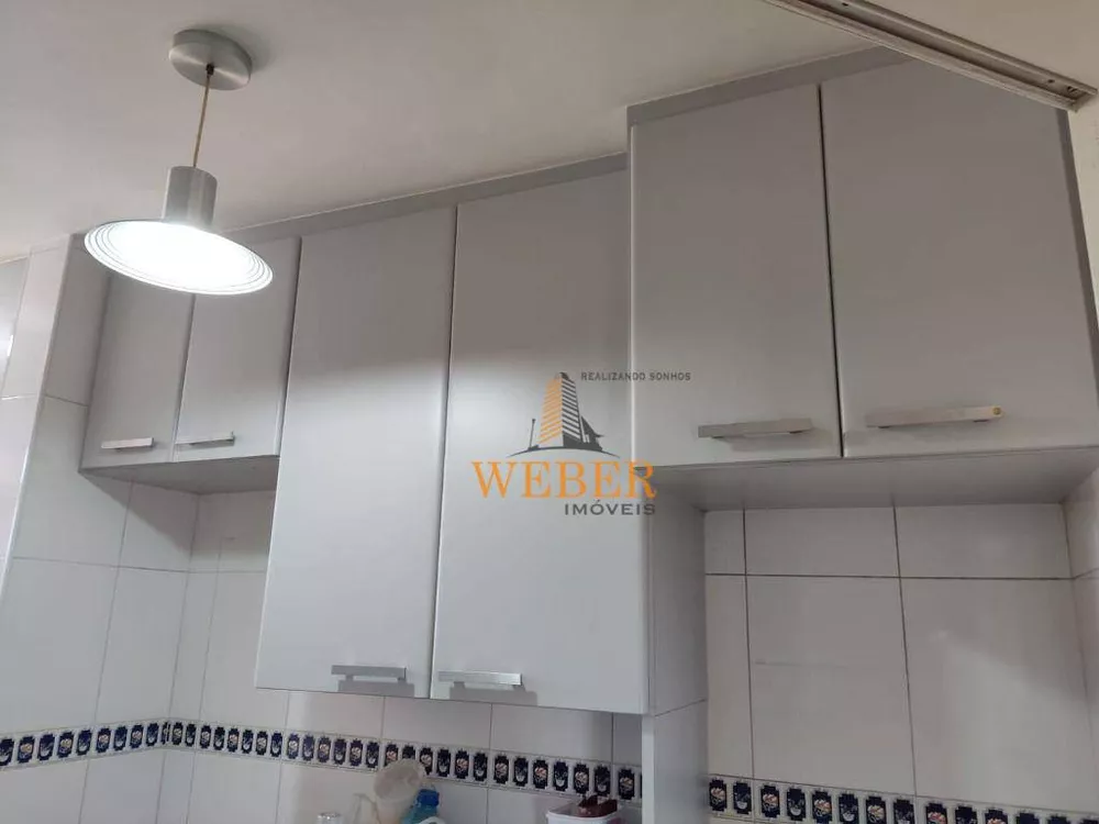 Apartamento à venda com 2 quartos, 58m² - Foto 3