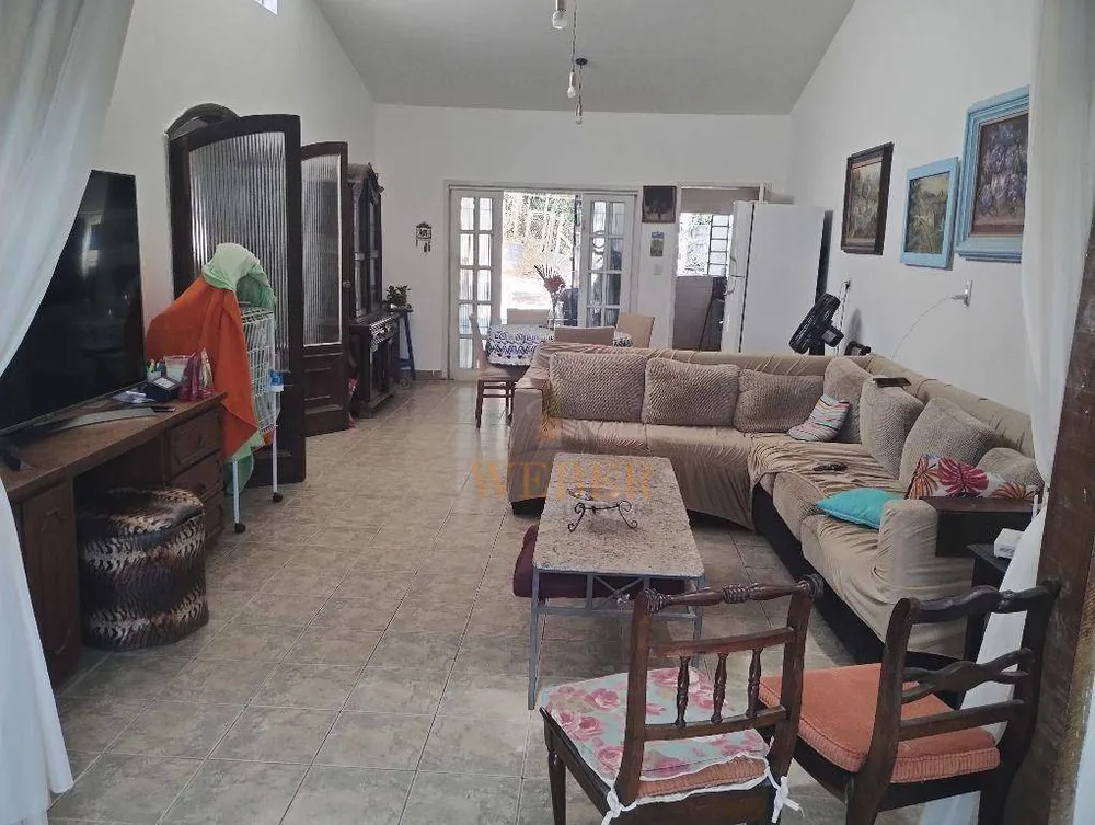 Casa, 3 quartos, 190 m² - Foto 2