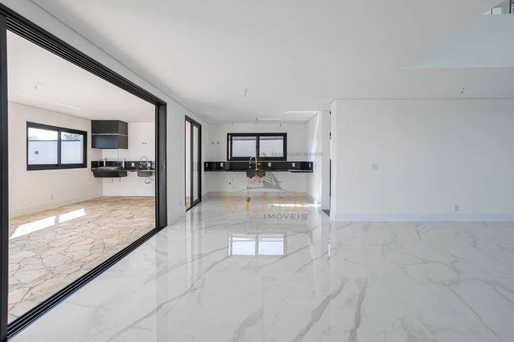 Casa, 3 quartos, 359 m² - Foto 4