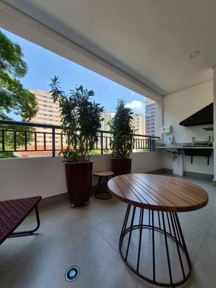 Apartamento, 3 quartos, 160 m² - Foto 1