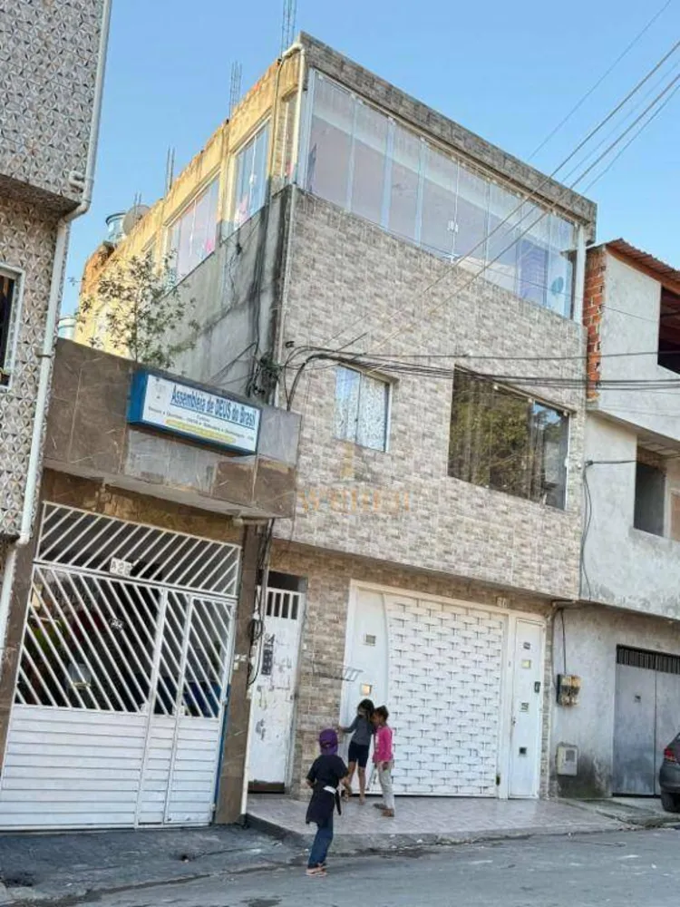Sobrado, 3 quartos, 240 m² - Foto 2