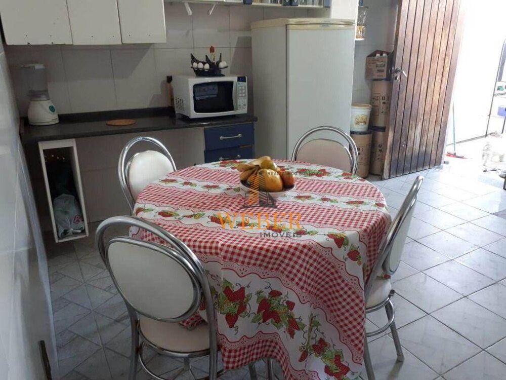 Sobrado, 3 quartos, 180 m² - Foto 2