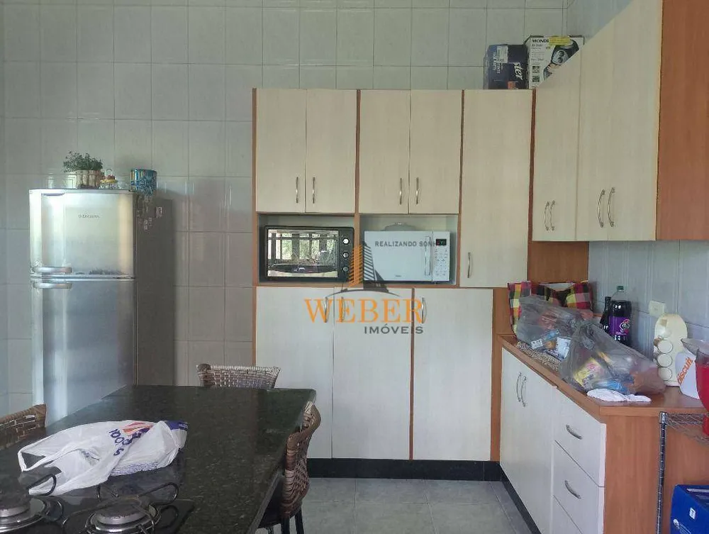Casa, 3 quartos, 400 m² - Foto 1