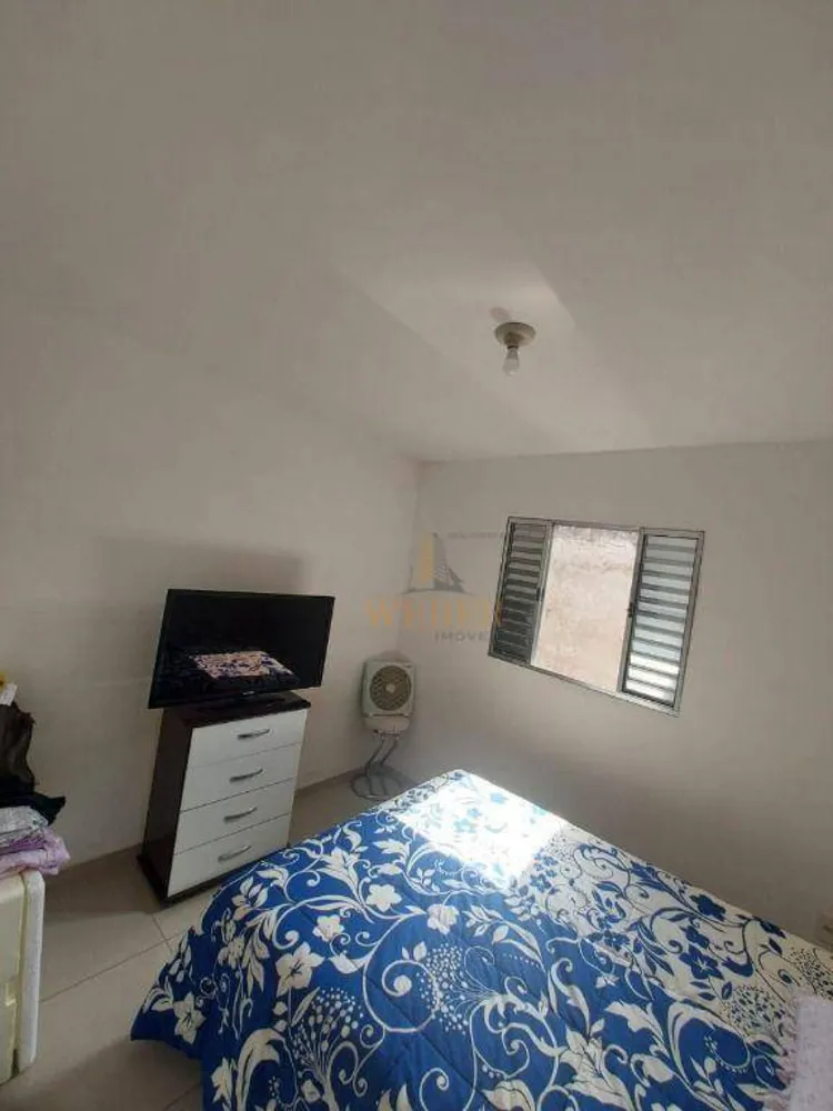 Casa, 6 quartos, 230 m² - Foto 2