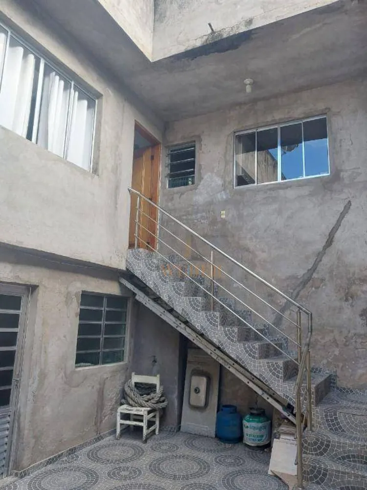 Casa, 6 quartos, 230 m² - Foto 4