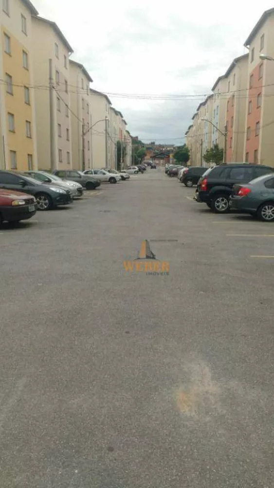 Apartamento à venda com 2 quartos, 46m² - Foto 2