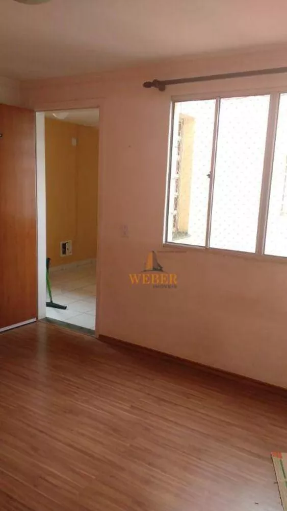 Apartamento à venda com 2 quartos, 46m² - Foto 1