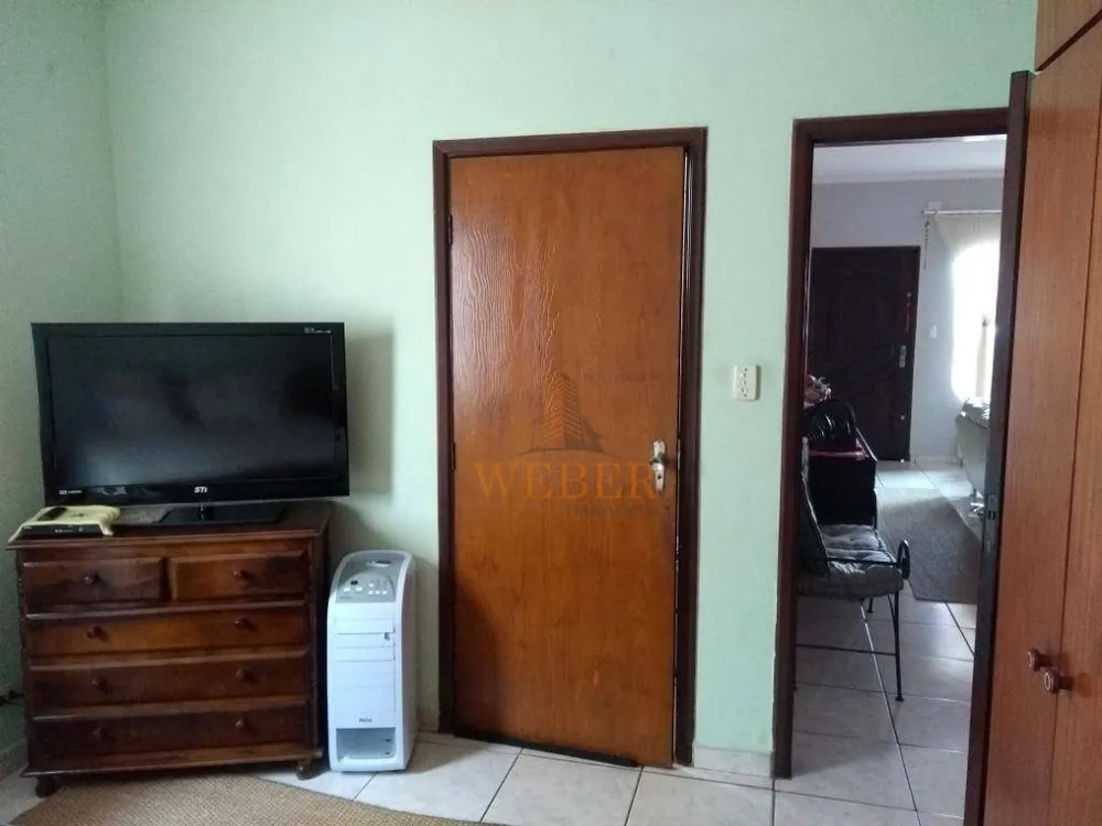 Casa, 3 quartos, 300 m² - Foto 11