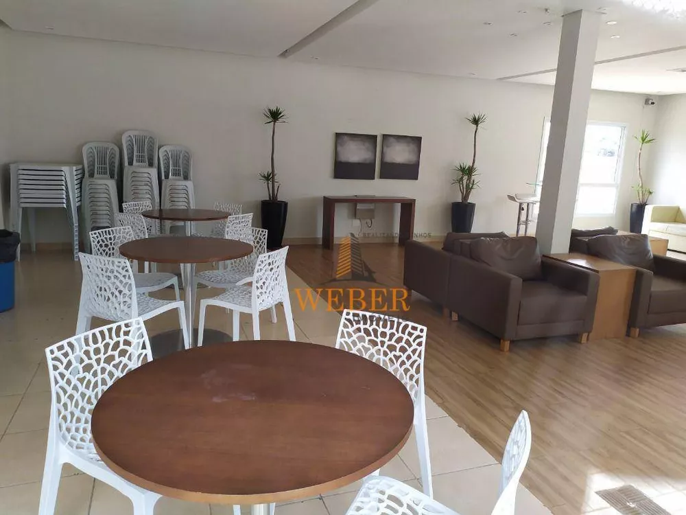 Apartamento à venda com 3 quartos, 70m² - Foto 4