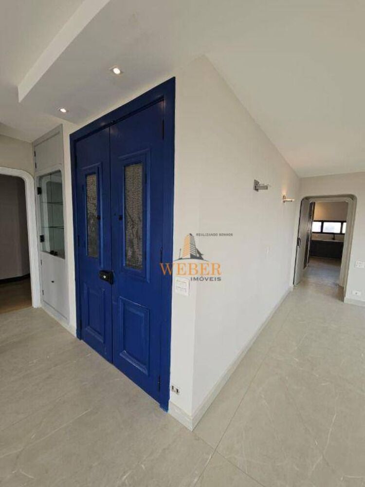 Apartamento à venda com 3 quartos, 180m² - Foto 8