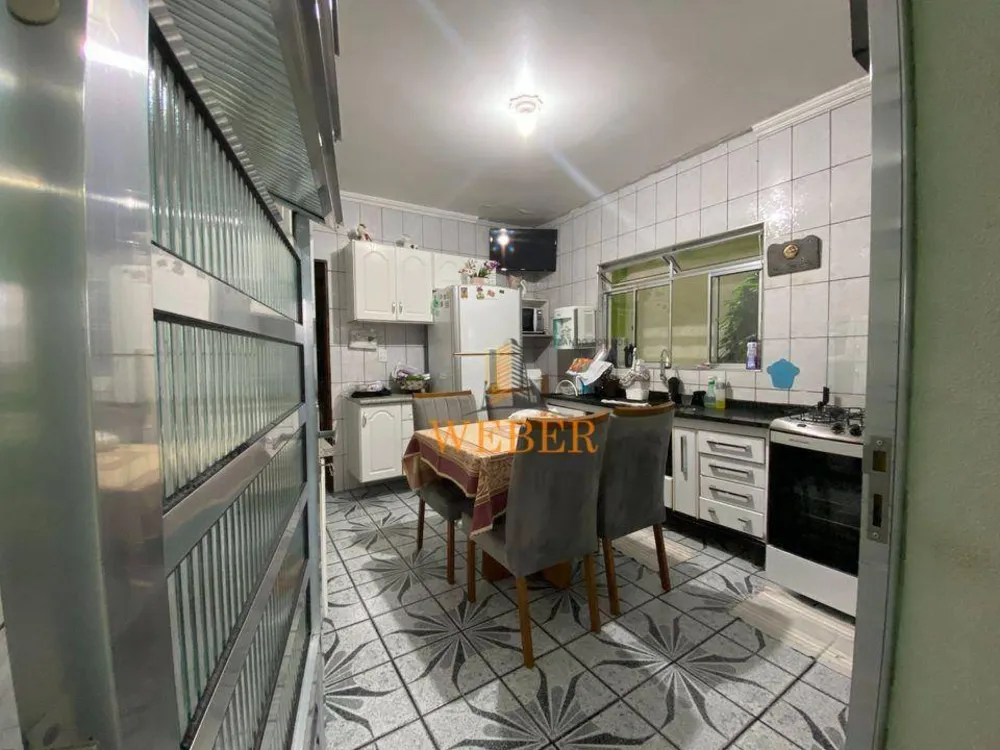 Sobrado, 2 quartos, 450 m² - Foto 2