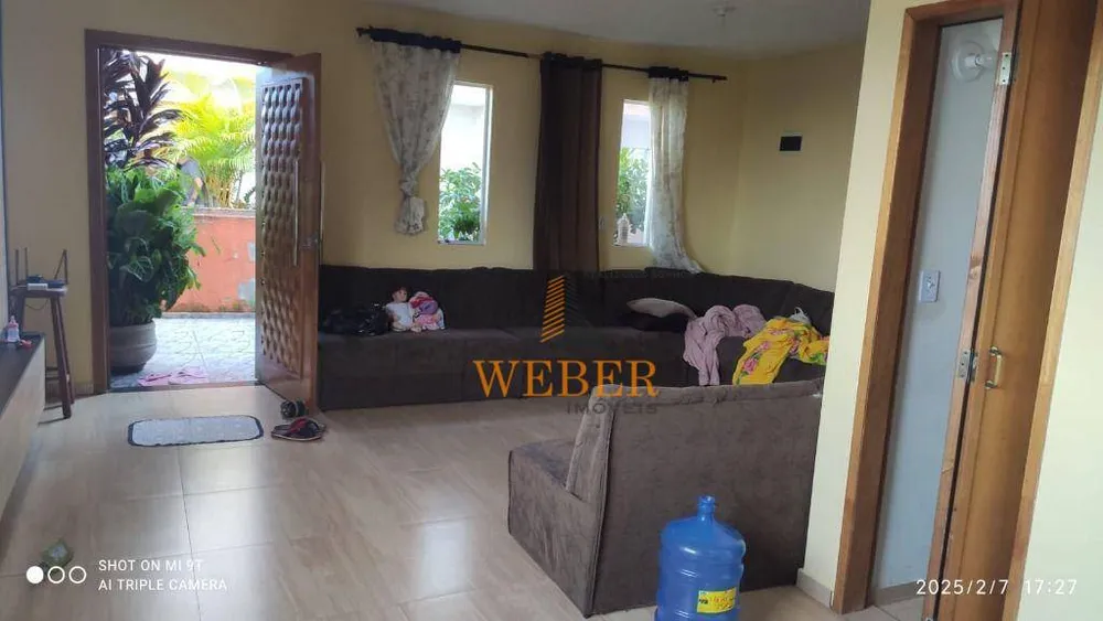Apartamento, 3 quartos, 180 m² - Foto 1