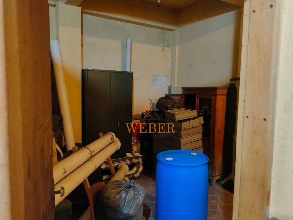 Sobrado, 5 quartos, 216 m² - Foto 1
