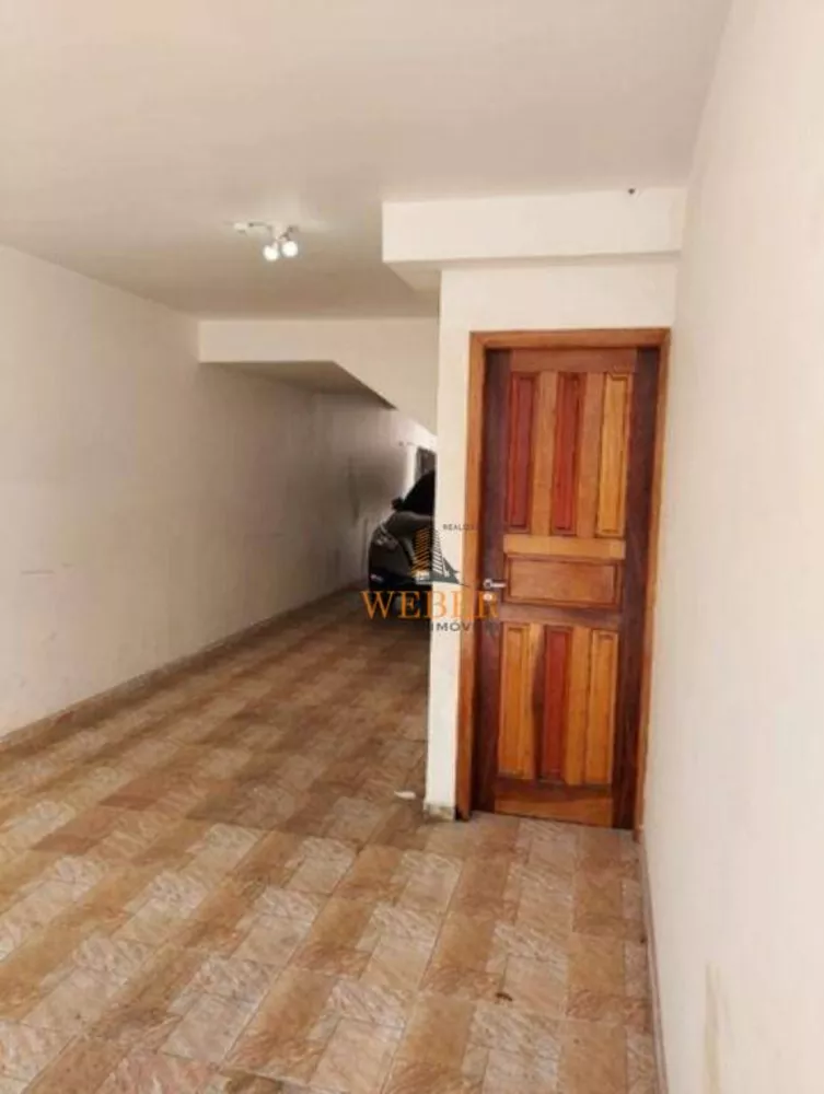 Casa à venda com 3 quartos, 150m² - Foto 2