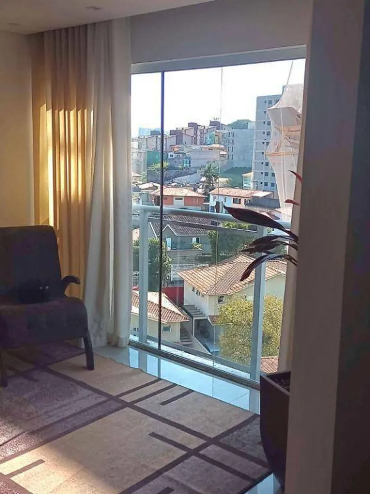 Apartamento, 3 quartos, 140 m² - Foto 1