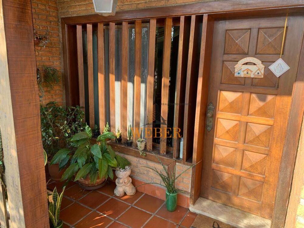 Casa, 4 quartos, 254 m² - Foto 4