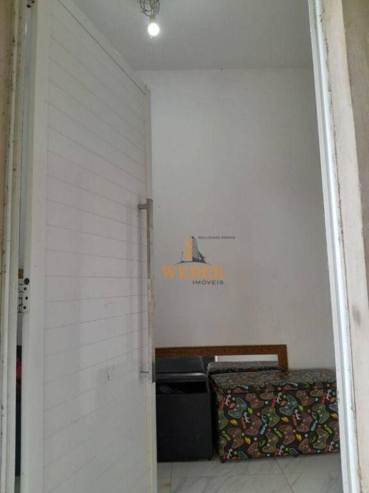 Chácara à venda com 2 quartos, 100m² - Foto 2