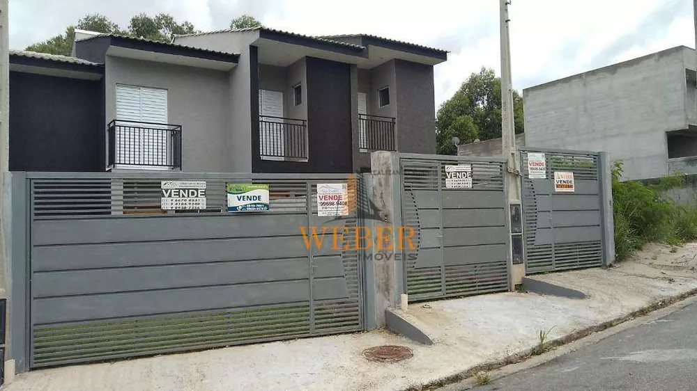 Casa à venda com 2 quartos, 78m² - Foto 2