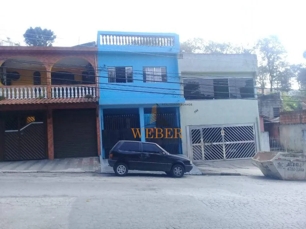 Casa, 4 quartos, 175 m² - Foto 1