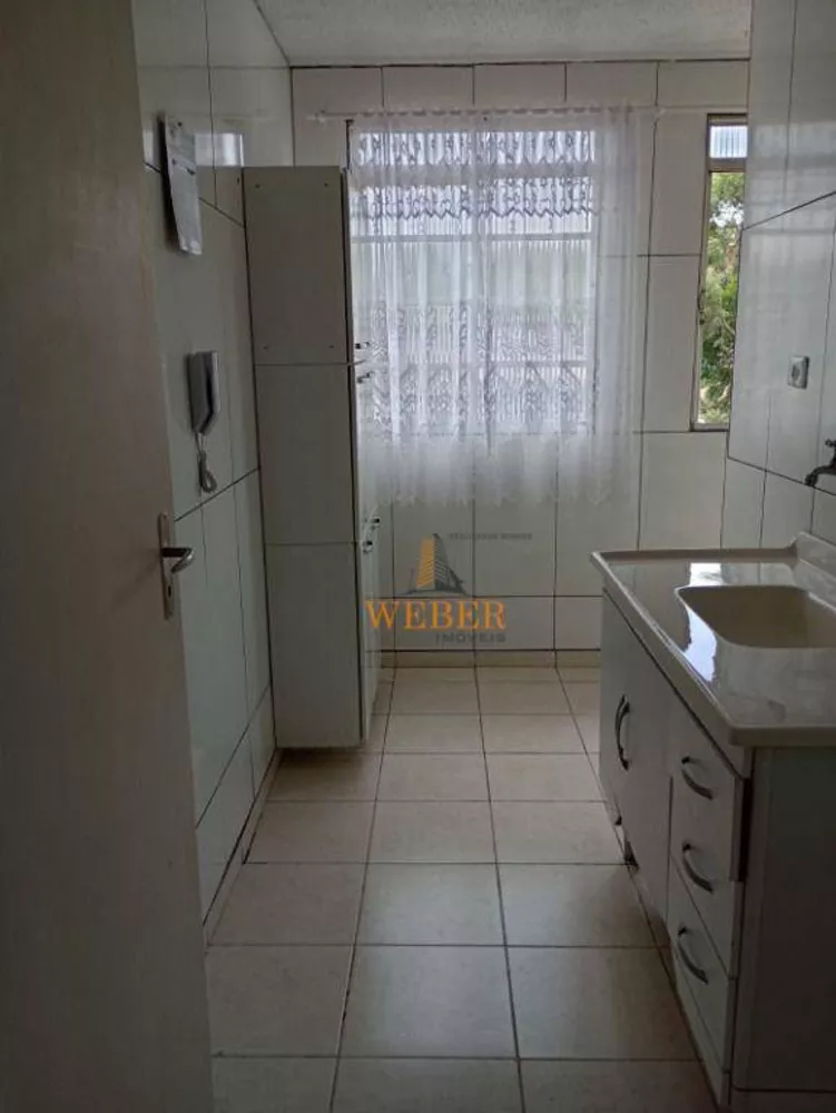 Apartamento à venda com 2 quartos, 43m² - Foto 2