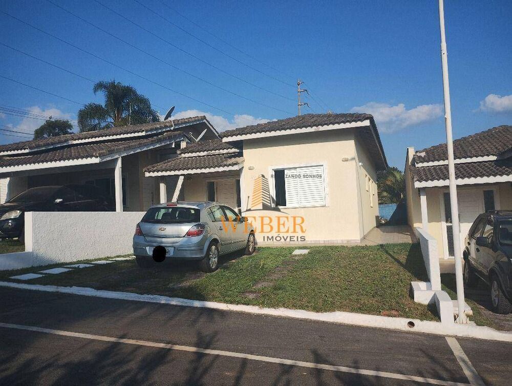 Casa de Condomínio à venda com 3 quartos, 90m² - Foto 1