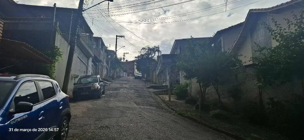 Casa, 8 quartos, 120 m² - Foto 1
